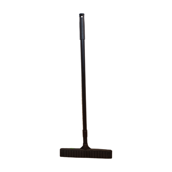 McLean-Prof-kummist-porandahari-koos-teleskoopvarrega-1